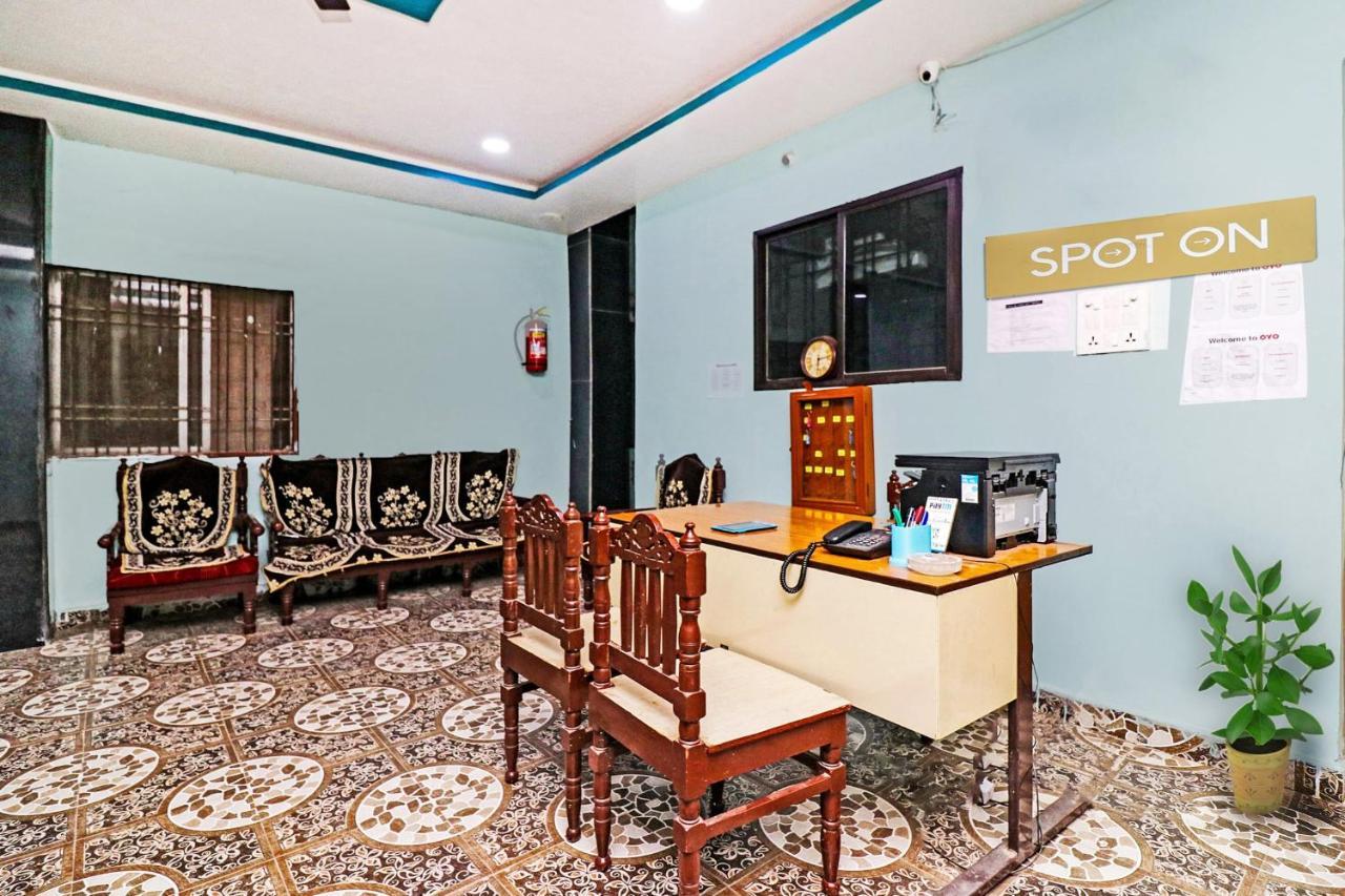 Spot On 37040 Hotel Ayushman Palace Bilaspur  Exterior photo