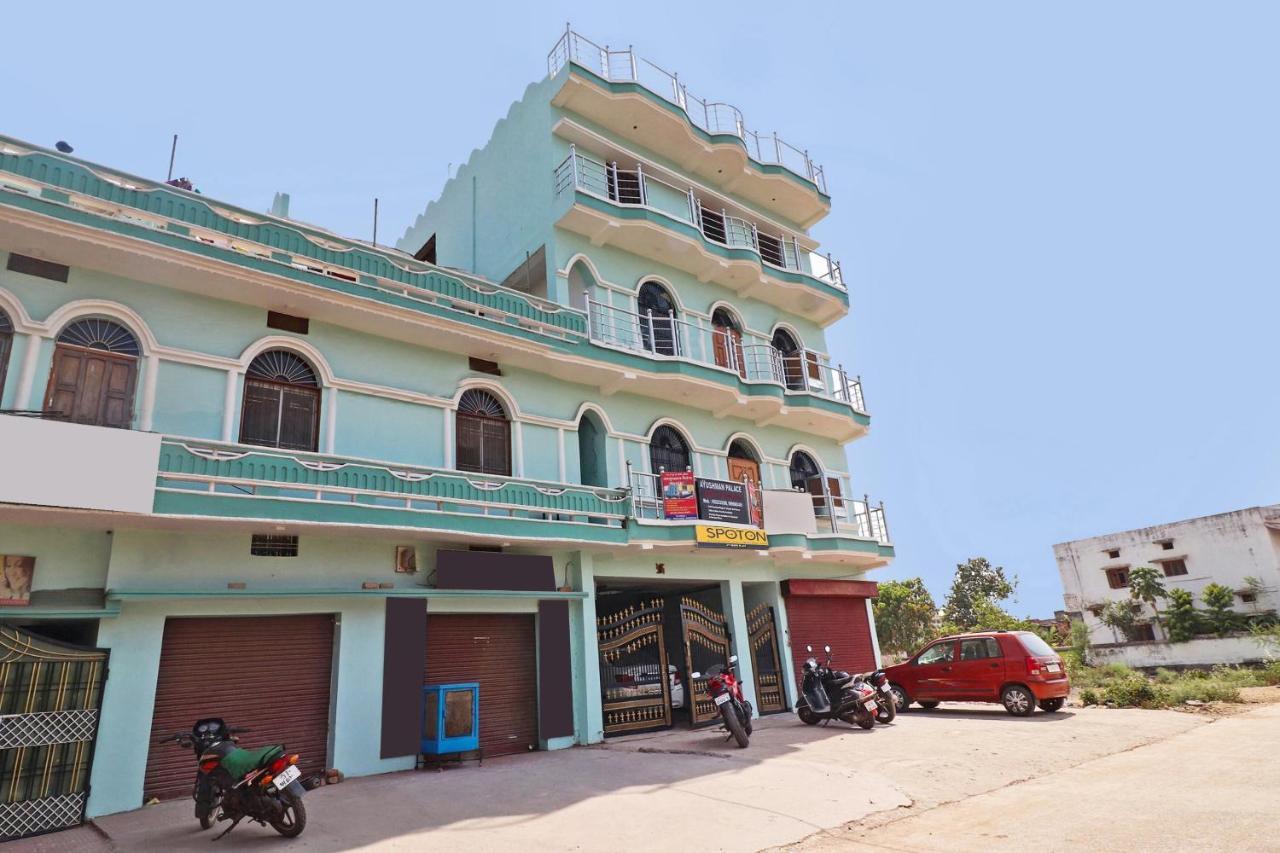 Spot On 37040 Hotel Ayushman Palace Bilaspur  Exterior photo