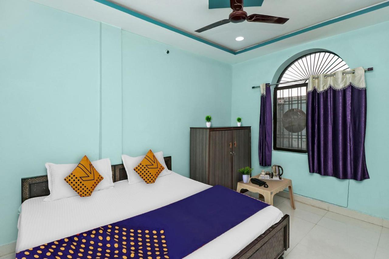 Spot On 37040 Hotel Ayushman Palace Bilaspur  Exterior photo