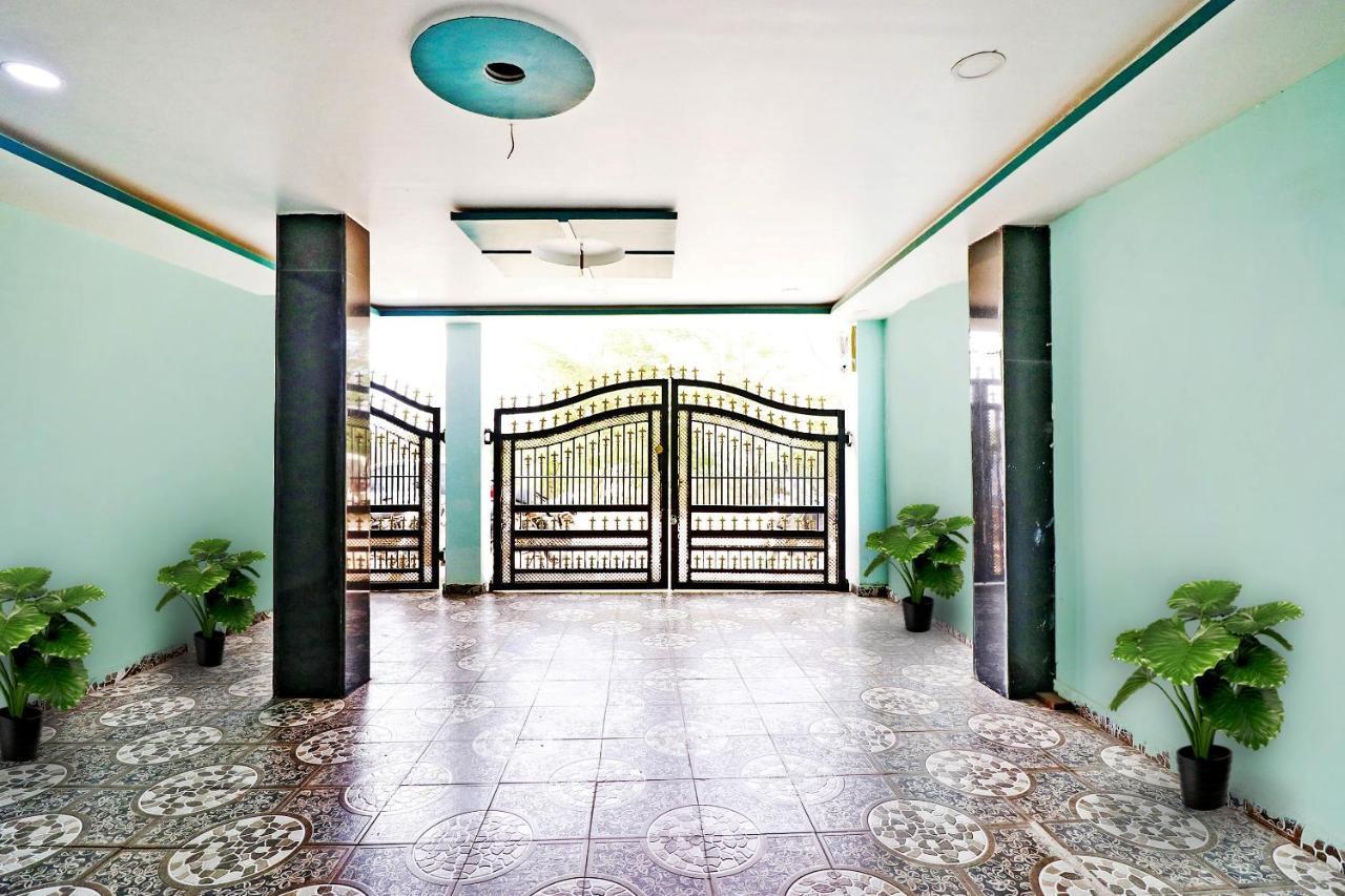 Spot On 37040 Hotel Ayushman Palace Bilaspur  Exterior photo